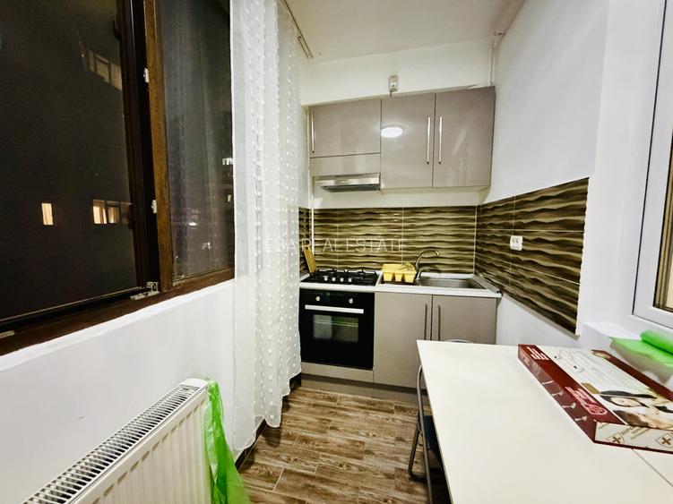 Apartament 2 camere mobilat și utilat complet Str Ilie Petre zona liniștită