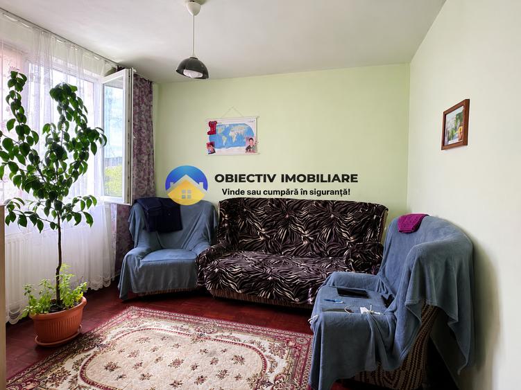 Apartament de vânzare – 2 camere, cartier Precista, etaj 4.