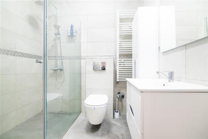 RECO Casa 3 dormitoare, piscina, strada privata, Sanmartin - 6