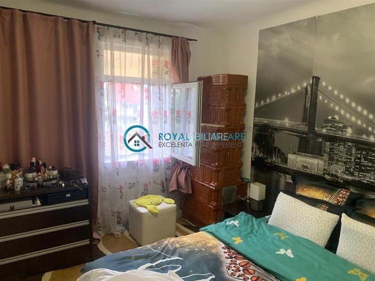 Royal Imobiliare - Vanzare Casa D+P+M, Ultracentral - 8