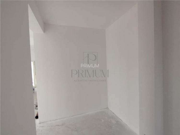 Duplex superb- proiect deosebit - terasa incalzita - toate utilitatle -3 bai - 5