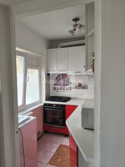 Mic la întreținere, bun la randament: apartament în Orșova - 20