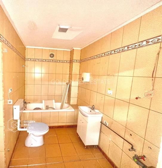 Spatiu comercial ultracentral, 3 camere, pretabil cabinet, salon infrumusetare - 7