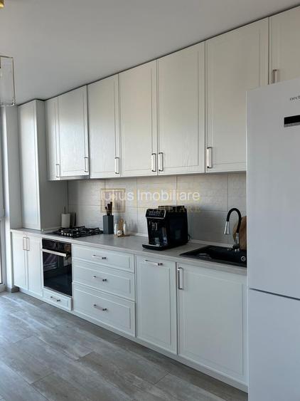 2 camere, vedere spre Bega-apartament deosebit , centrala proprie - 10