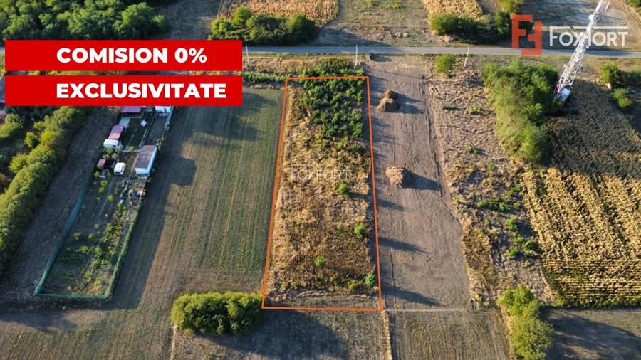 Teren intravilan cu suprafata de 2779 mp, in Parta - 2