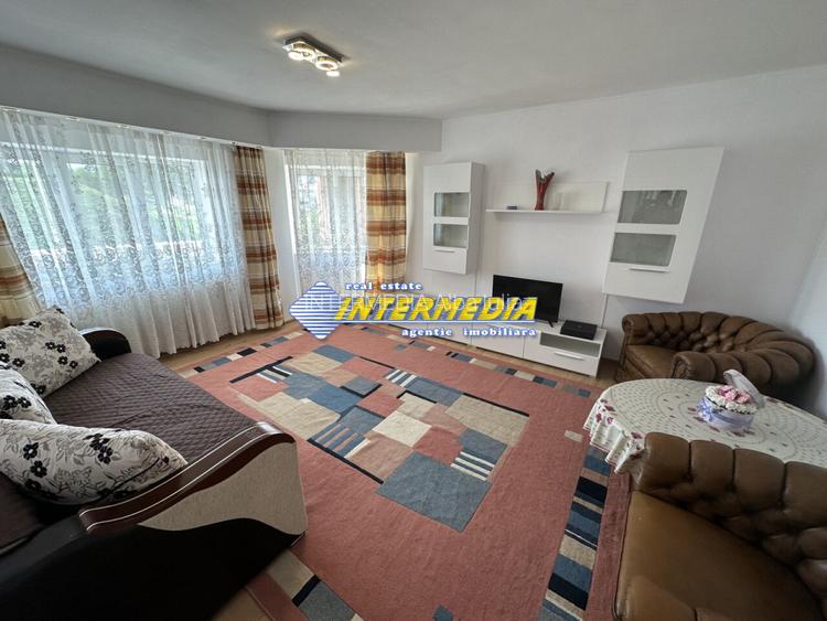 Apartament 2 Camere CENTRU etaj 2 de Inchiriat MOBILAT Alba Iulia zona Primariei - 2