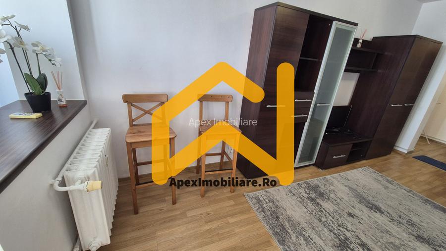 Aparatorii Patriei | Garsoniera | Balcon | Metrou 8min | View Panoramic - 9