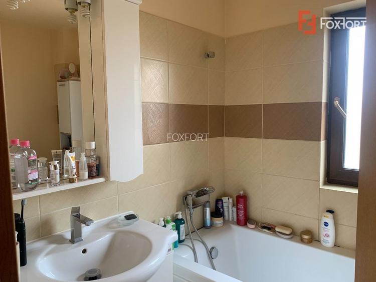 Casa individuala cu 6 camere si piscina, zona Dumbravita  - 9