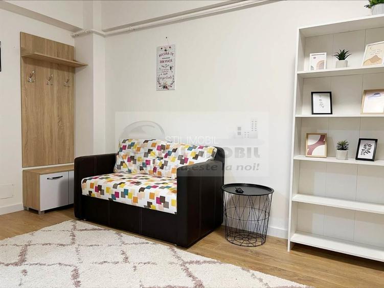 2 CAM INTABULAT OPEN SPACE BUCIUM VISANI STATIE RATP - 5