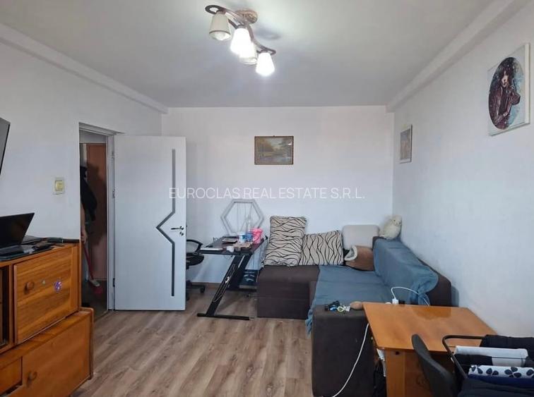 Apartament 2 camere decomandat - zona Gara - 77.000 euro (Cod E2+E7) - 3