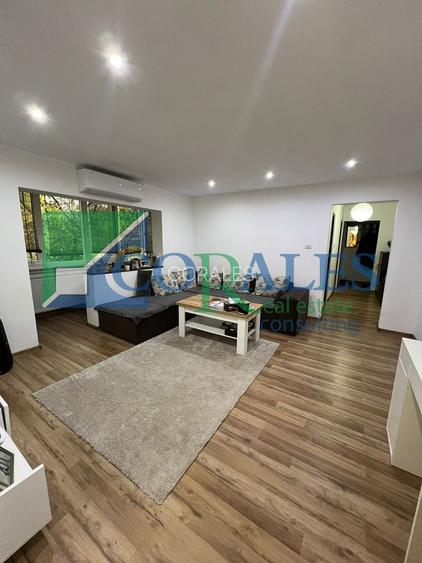 Zona Lipovei - 3 camere. La etajul 2, bloc izolat ! - 2