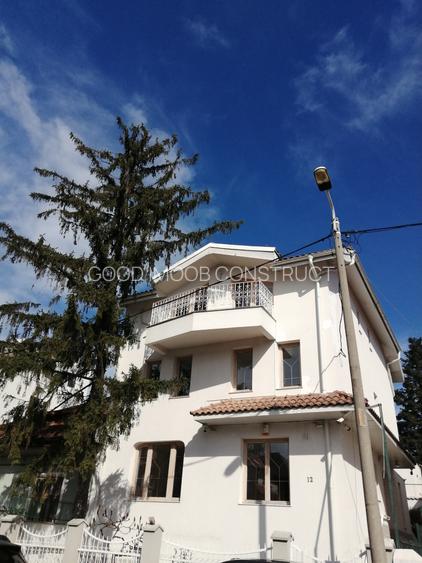 Închir Vila Floreasca 9 camere - 9