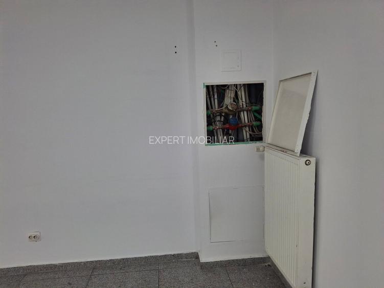 Spatiu Titan 85 mp zona Piata 1 Decembrie 1918 - 9