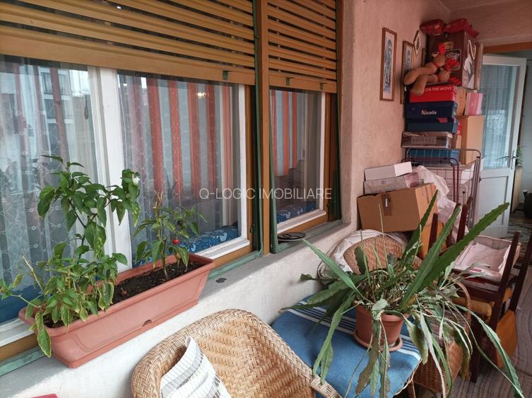 Apatament 4 camere in vila zona Aurel Vlaicu - 6