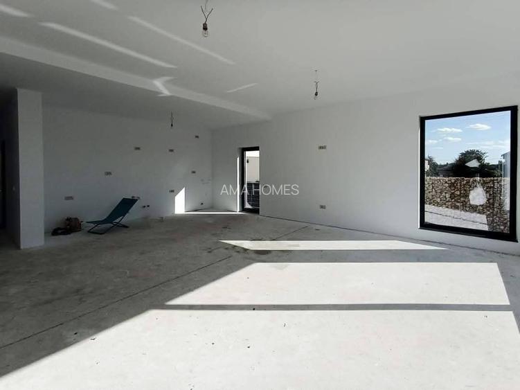 CASĂ DE VÂNZARE – VALU LUI TRAIAN - 5