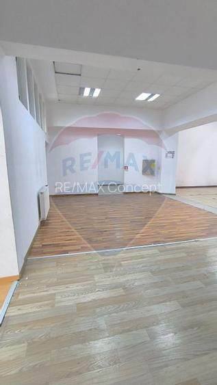 Spațiu comercial de inchiriat - 14
