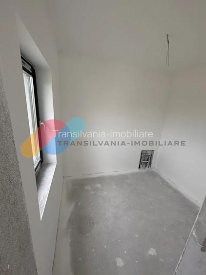 Casă individuală P+1+M cu 5 dormitoare – zona liniștită, Chinteni - 9