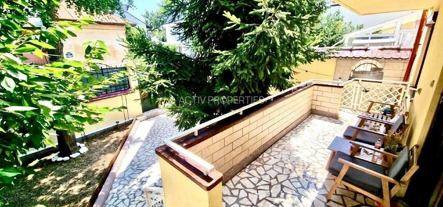 Vila deosebita aproape de Gara de Nord,construita in 1997,renovata 2020,8 camere - 15