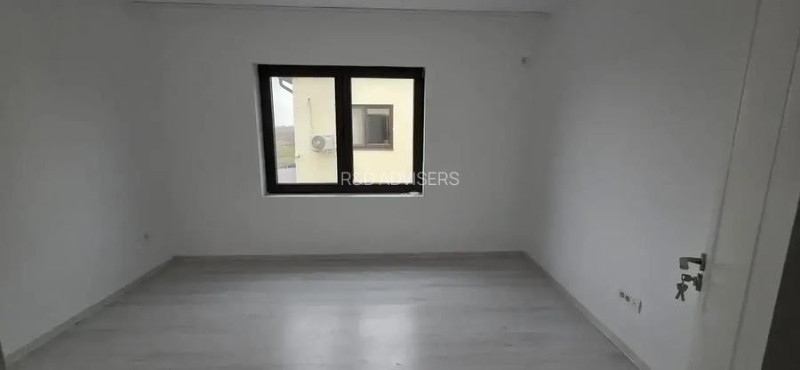 Casa 5 Camere Otopeni Single | Super Oferta Casa Individuala - 3