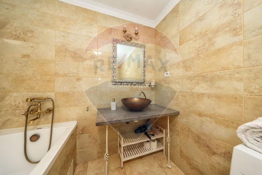 Apartament cu scara interioara, zona Coresi! - 17