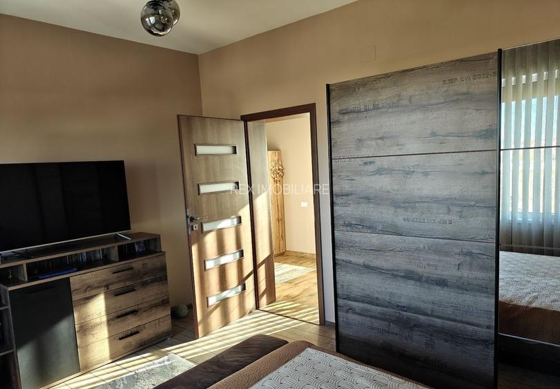 Duplex despartit prin carport - Dumbravita- zona centrala - 3