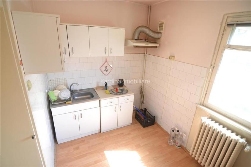 Vanzare garsoniera decomandata Astra- Planete - 15