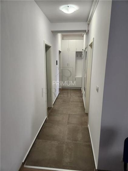 BUZIASULUI - 2 Camere - Decomandat - 2 Locuri de parcare - 5