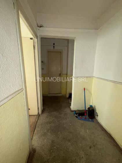 Apartament 3 camere – Bulevardul Independenței etaj 2/3 - 6