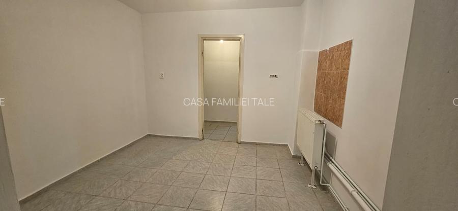 3 camere .. cu boxa .. Calea Aradului .. 113.800 euro - 2