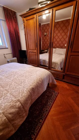 4 Camere in Bucla Drumul Taberei 100 mp Bloc 1982 etaj 7 2x Bai