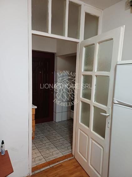 Apartament compartimentat cu 2 garsoniere-parter-Zona Policlinica - 5