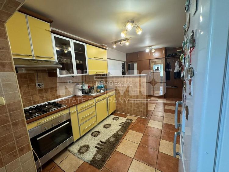 Apartament 3 camere | Obcini, Suceava | 120.000€ - 2