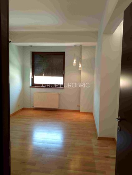 AVIATIEI, BIHARIA  pod BANEASA, parcare subterana, comision 0 - 12