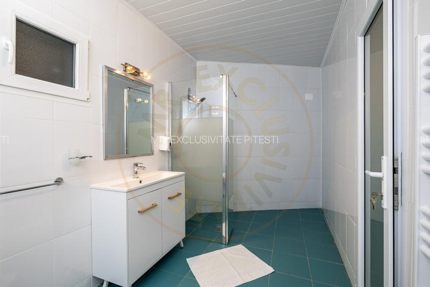 Motel, camping, piscina si lacuri de pescuit pe un teren de 49 285 mp - 11