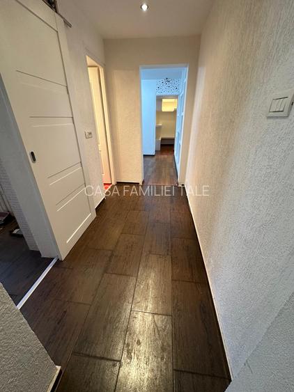 Etajul 1!!!! zona Dacia .. 3 camere .. 94900 euro - 2