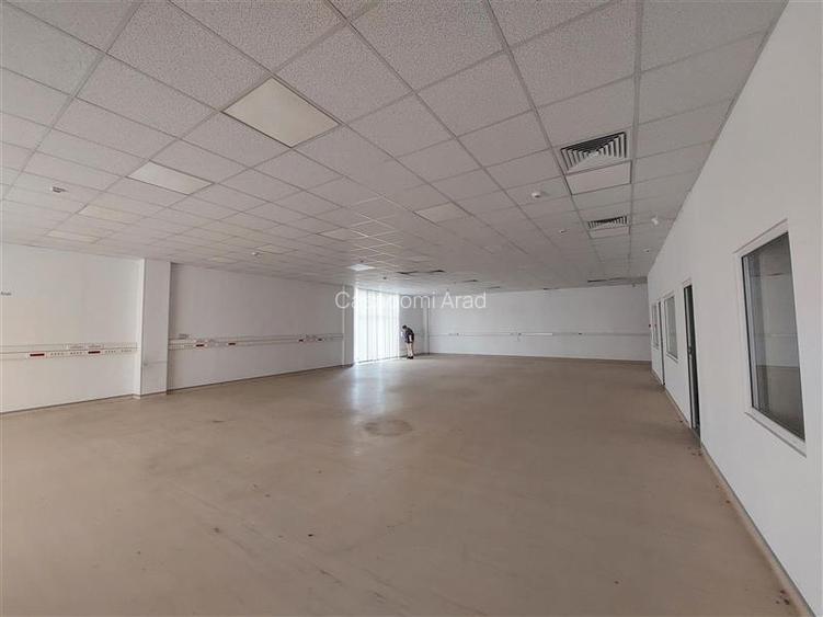 Hala pentru productie depozitare sau  sediu administrativ - 3