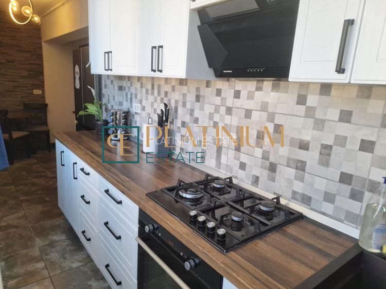 Proprietar Ultracentral 3 camere renovat priveliste superba - 14