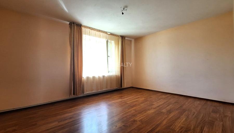 Vanzare casa Garbovi / Jud. Ialomita / teren: 945 mp / comision 0% - 4