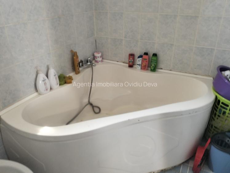 Vand apartament cu 2 camere decomandat in Deva,  Dorobanti, anul 2009, mobilat - 7