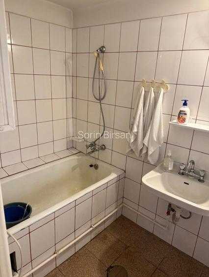 Casa de vanzare Medeea 370 m deschidere 14 - 4