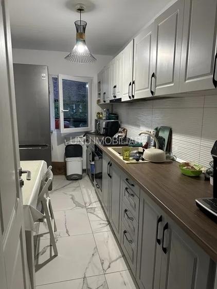 2 Camere Decomandat 55mp Mobilat Bloc 1984 zona Frumoasa - 3