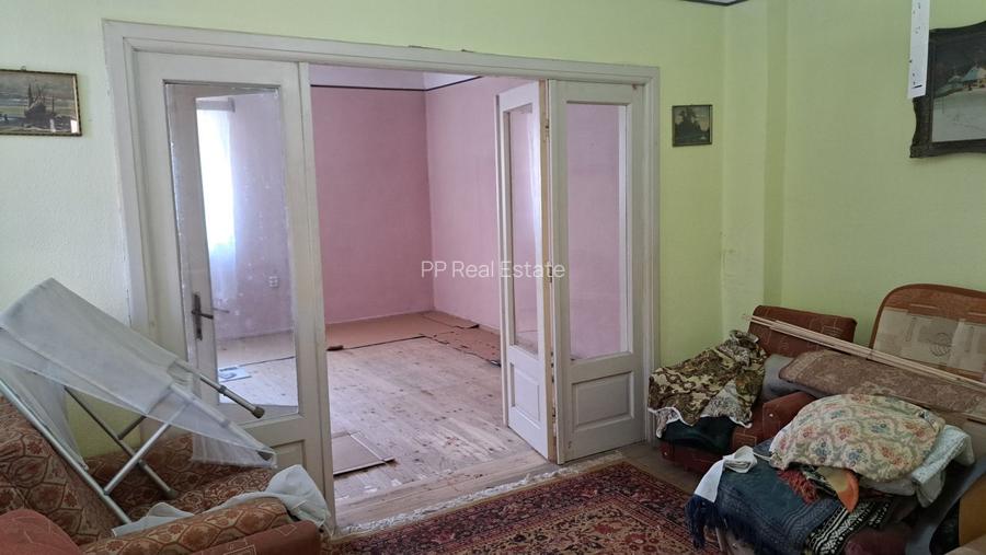 Coiciu - Trocadero - teren 325 mp + casa chirpic si caramida - 9