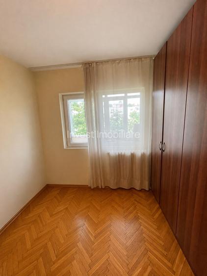 Apartament 3 camere, decomandat, zona Arcu - Scoala Stefan Barsanescu, Iasi - 6