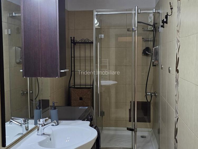 2 camere / Bulevardul Unirii / Piața Alba Iulia (loc de parcare) - 6