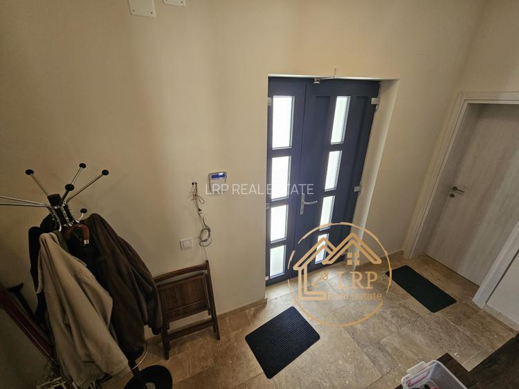 Buftea-Vila individuala 4 camere,3 bai, P+1E, 270mp utili, teren 990mp - 41