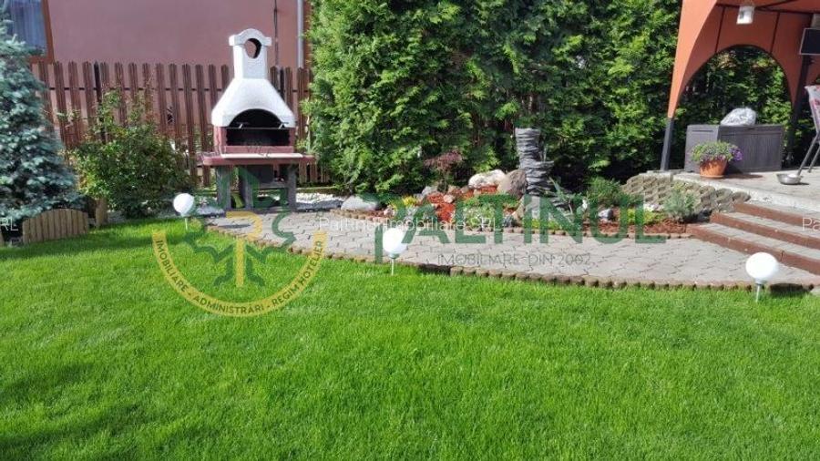 Vila Șelimbăr – 700 mp teren, jacuzzi, semineu, front stradal 30 ml - 36