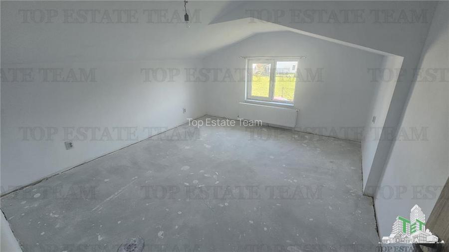 Vila 6 camere cu teren 500mp in Ciorogarla (posibilitate rate) - 12
