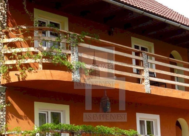 Pensiune 17 camere - zona Bran - 3