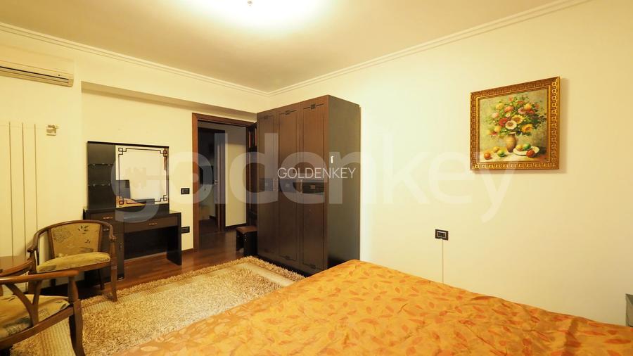 Vedere parc | Apartament spatios cu 4 camere, 3 bai | 240mpc - 16