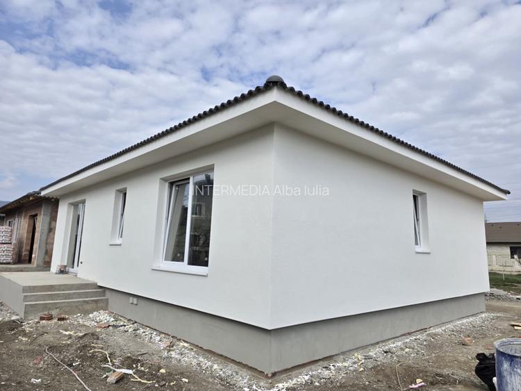 CASA NOUA I ALBA IULIA I 3 DORMITOARE I  BAIE I LIVING CU BUCATARIA I - 2